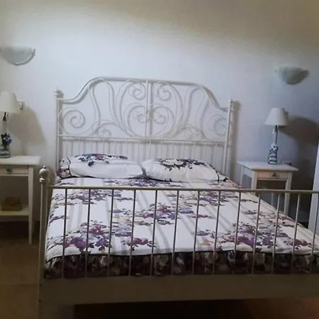 Irilena'S Guest House Фарос Экстерьер фото